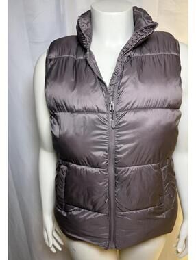 Heat Keep Puffer Vest Size Medium Purple Quilted Zip Up Lightweight Jacket